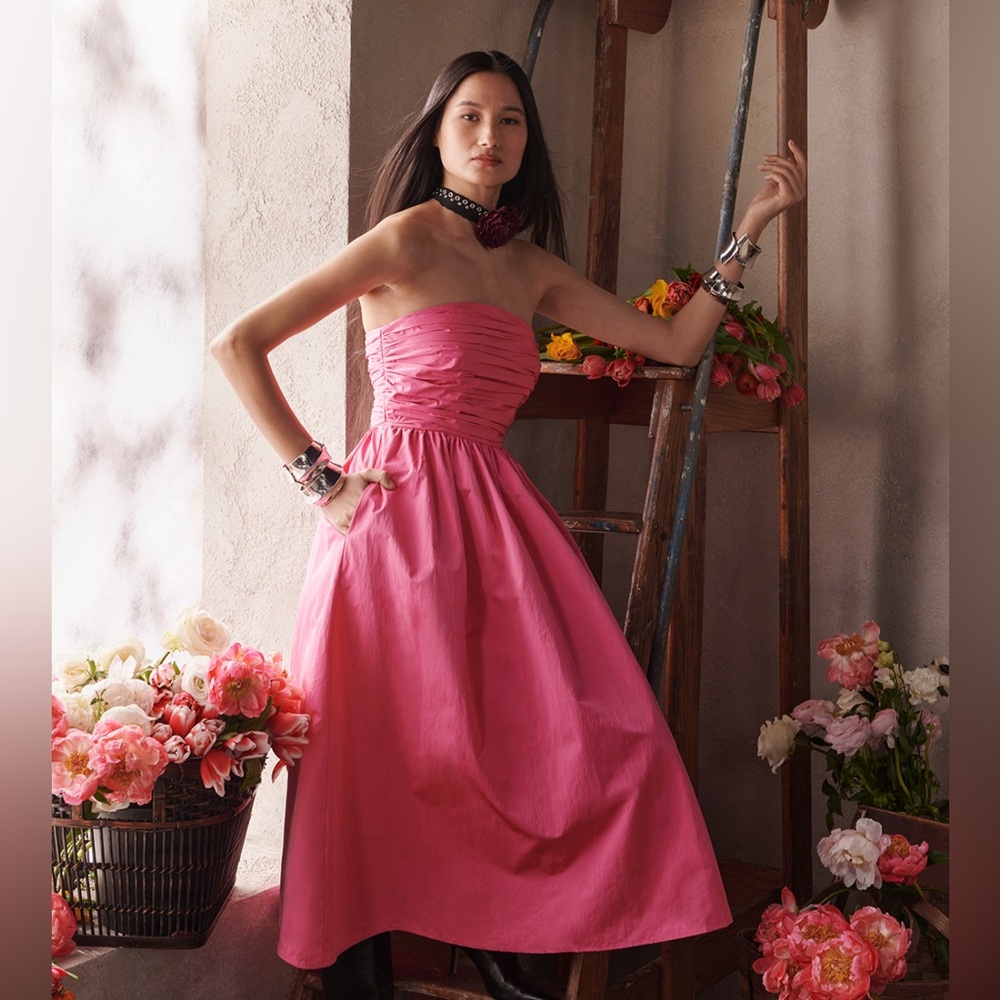 Pink prabal gurung fit and flare dress. Summer must have